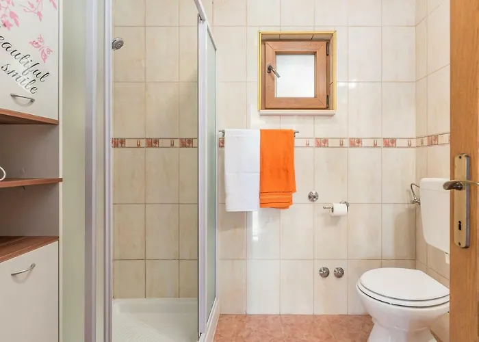 Nyaraló House Antonio *