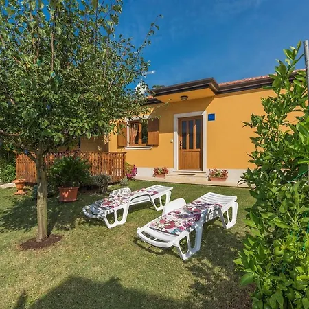 House Antonio Ferienhaus *