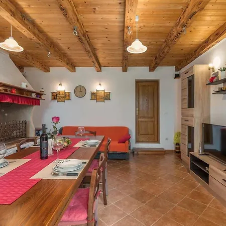 House Antonio בית נופש