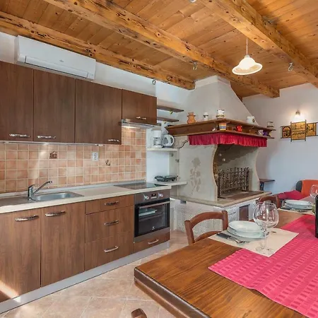 House Antonio Holiday home *